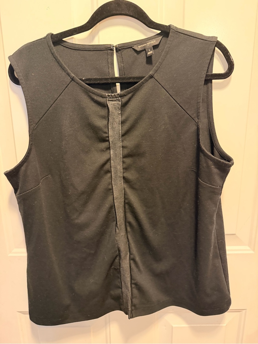 Banana Republic Black Sleeveless Center-Seam Shell Top